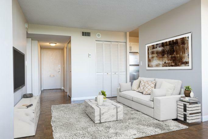 7-ways-to-create-an-entryway-when-you-dont-have-one