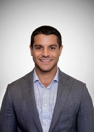 Headshot of Sean Morantz (B.Comm (Hons.)) &ndash; Vice President, Operations at Globe Property Management